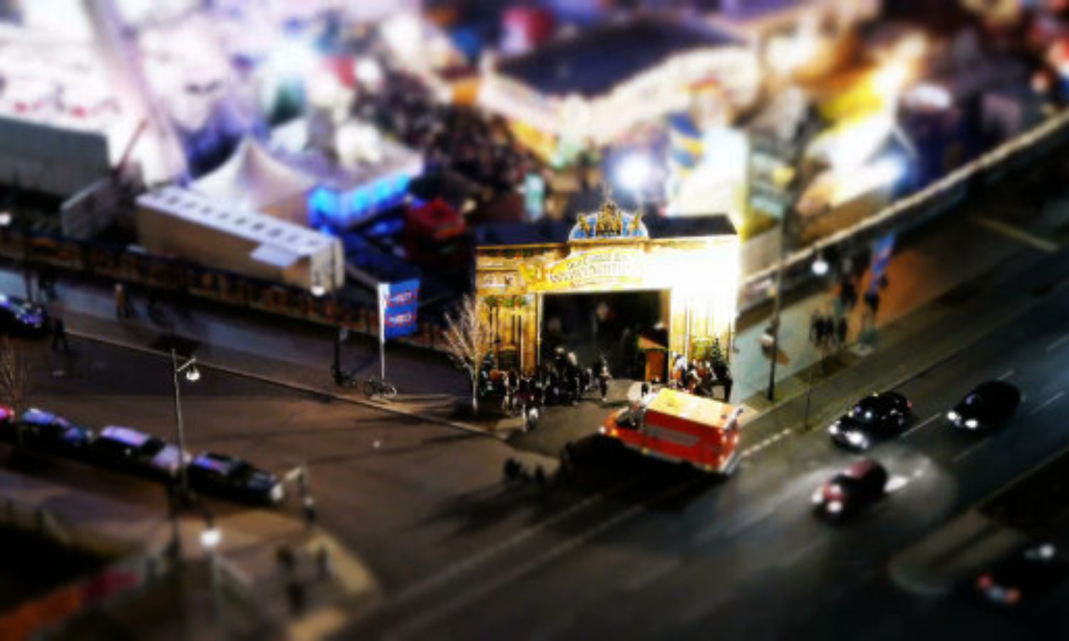 Christmas Fair in Berlin in tilt shift video
