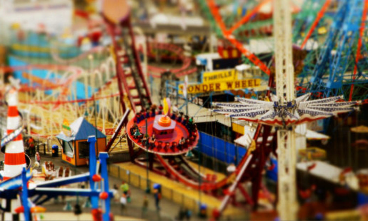 Coney Island, Brooklyn in tilt shift video