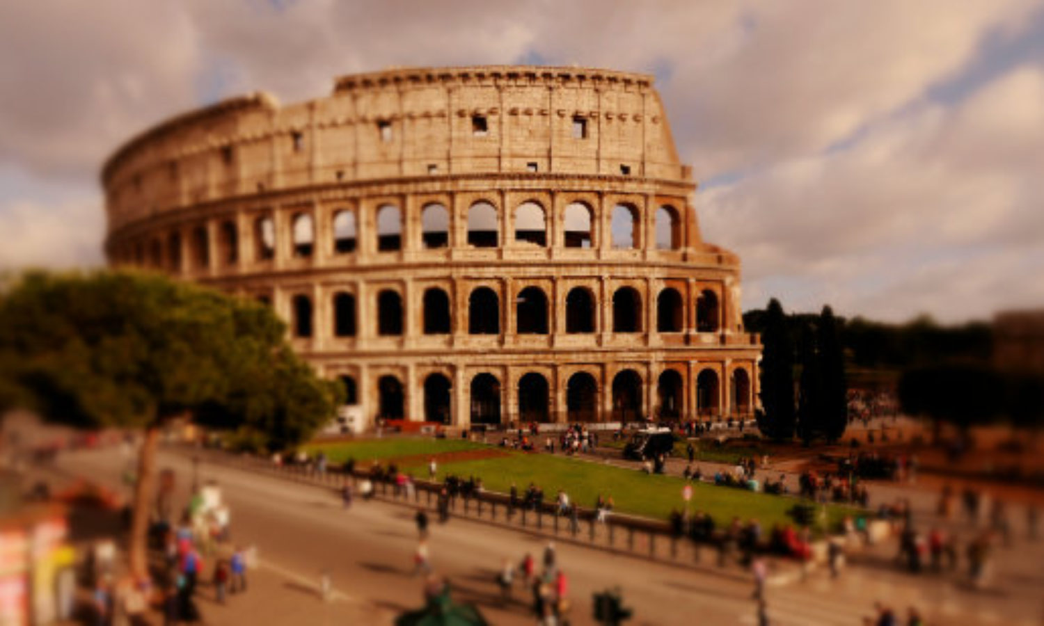 Colliseum in Rome, Italy in tilt-shift video